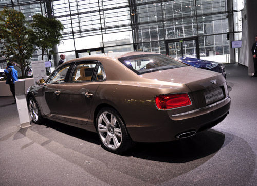 CF10月王者轮回系统活动网址 超值抽王者武器‘3377体育